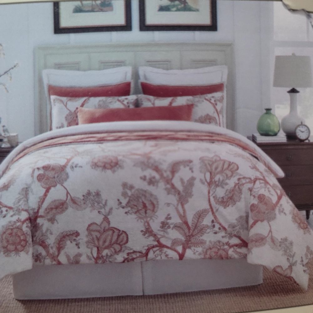 Southern Living Ashford Floral Comforter Mini Set
